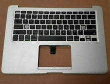 Load image into Gallery viewer, UNTESTED - 3 x Genuine Apple MacBook Air 13" A1466 - US UK Keyboards/Palmrests