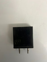 Load image into Gallery viewer, 47811366
