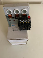 Load image into Gallery viewer, 47812838
