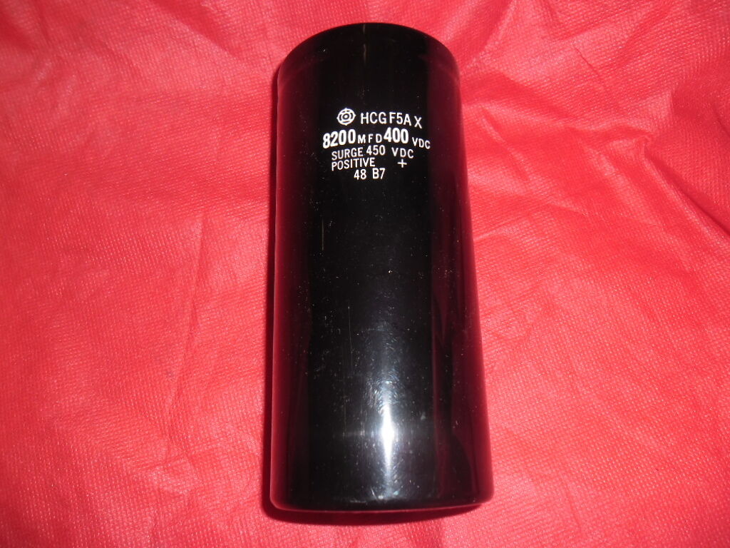 8200uF 400v screw terminal high current capacitor
