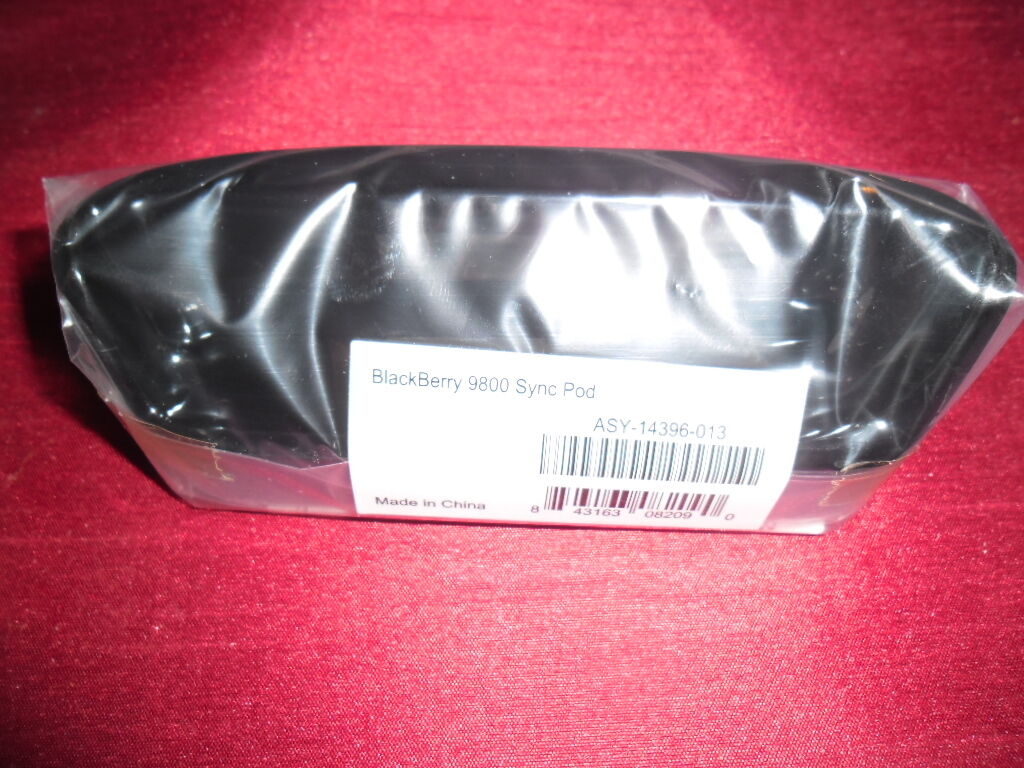 Genuine original Charging Pod Sync Dock Stand for BlackBerry 9800 Torch