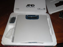 Load image into Gallery viewer, A AND D MEDICAL UC-321PBT BLUETOOTH PRECISION PERSONAL HEALTH SCALE
