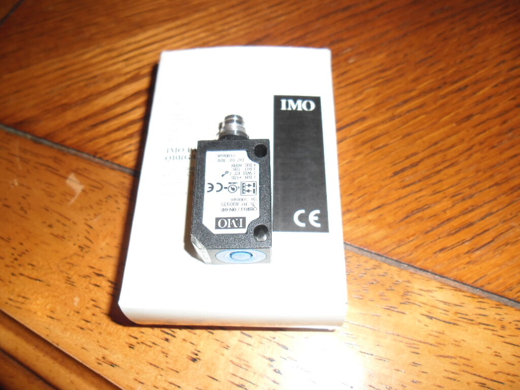 QBRG/0N-0E Photo-Electric Switch Block Polarized-Retro, M8 Plug