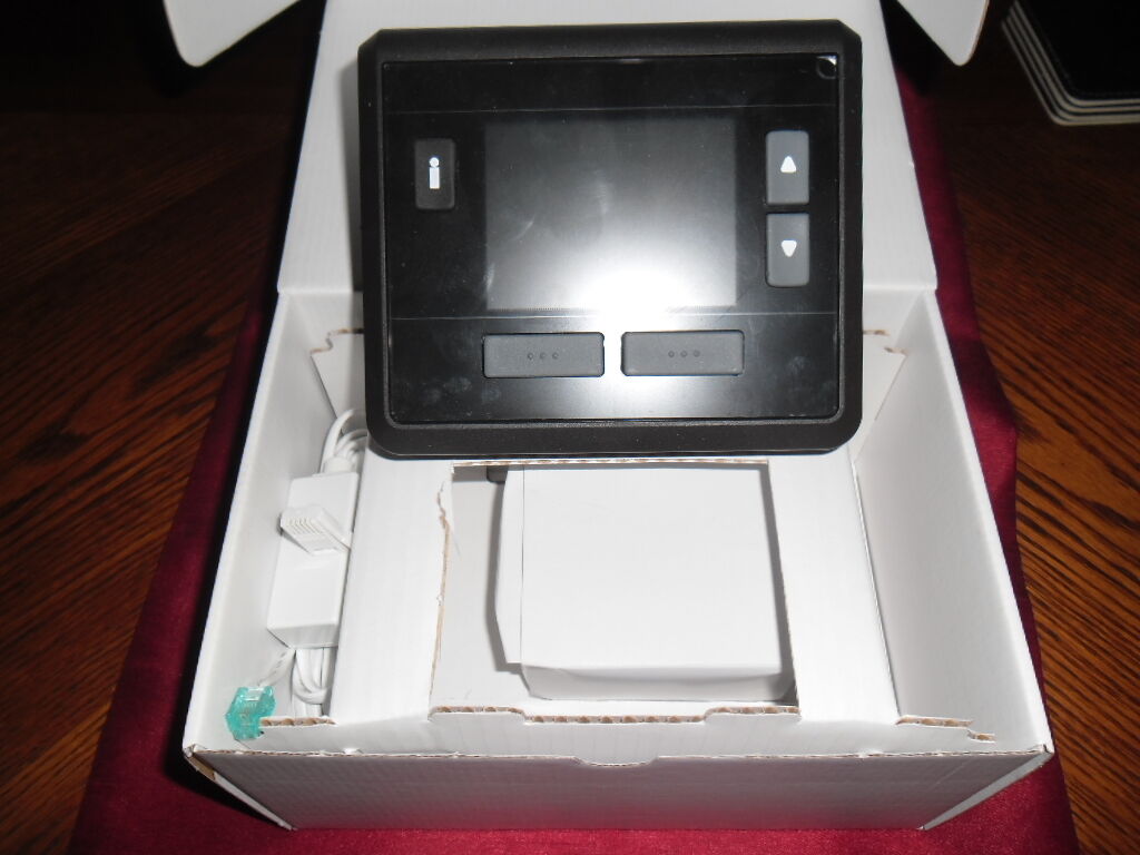 NEW ORIGINAL RTX3370 TELEHEALTH MONITOR