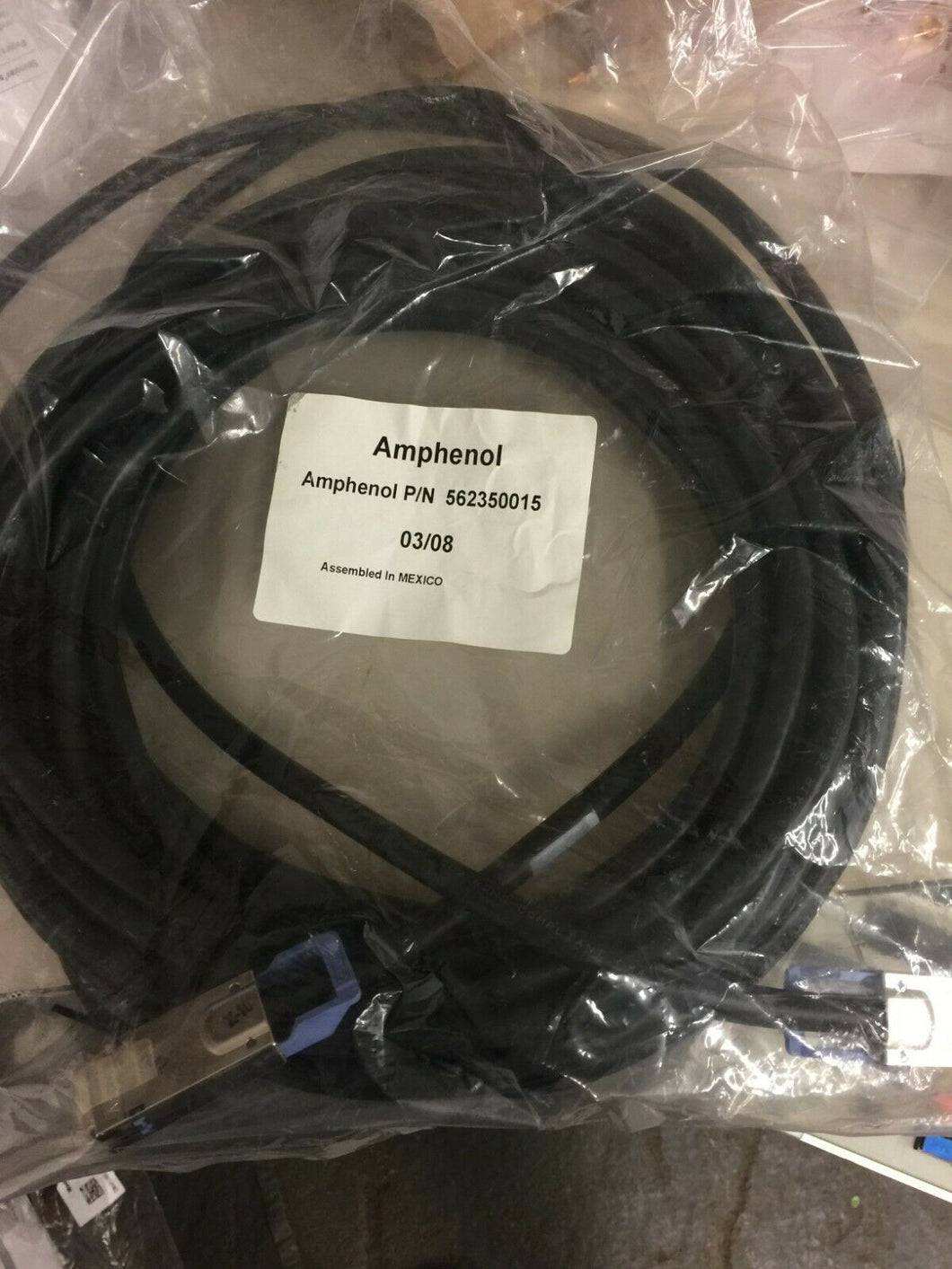 Amphenol 10-Gigabit Ethernet CX4 Cable 15mtr part no;562350015