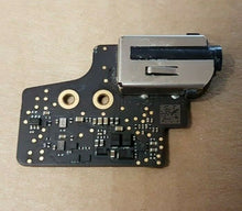 Load image into Gallery viewer, Genuine Apple Macbook 12&quot; A1534 2015 - Headphone Jack Audio Port Connector Board
